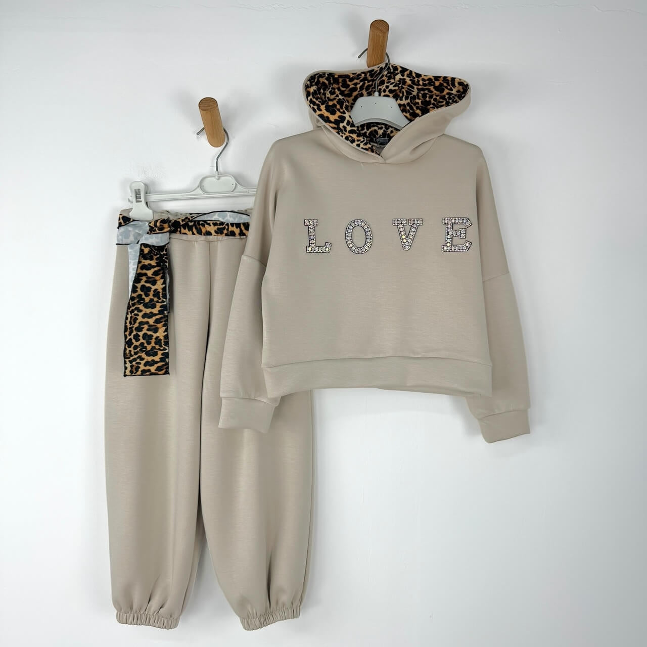 Survêtement fille avec applications