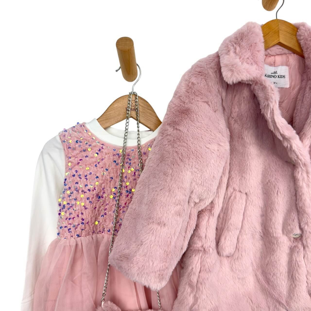 Ensemble 4 pièces pour bébé fille