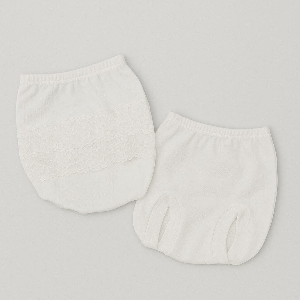 3 culottes en coton et dentelle