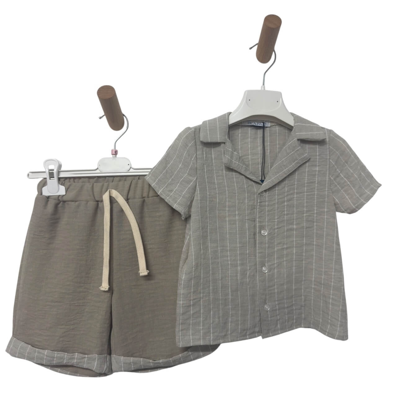 Combinaison bébé rayée