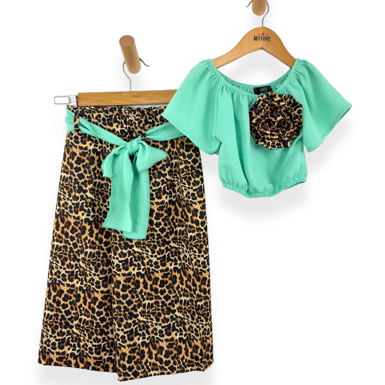 Tenue à imprimé animalier pour fille