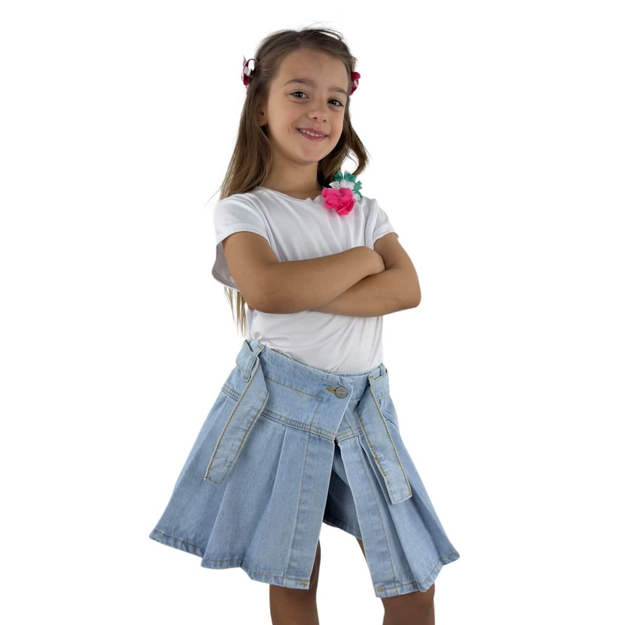 Short en jean effet jupe plissée pour fille