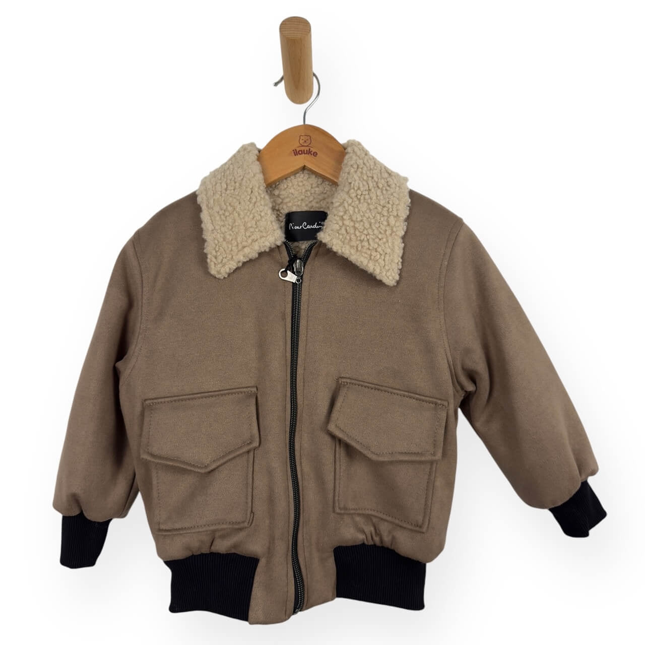 Veste en fourrure pour bébé