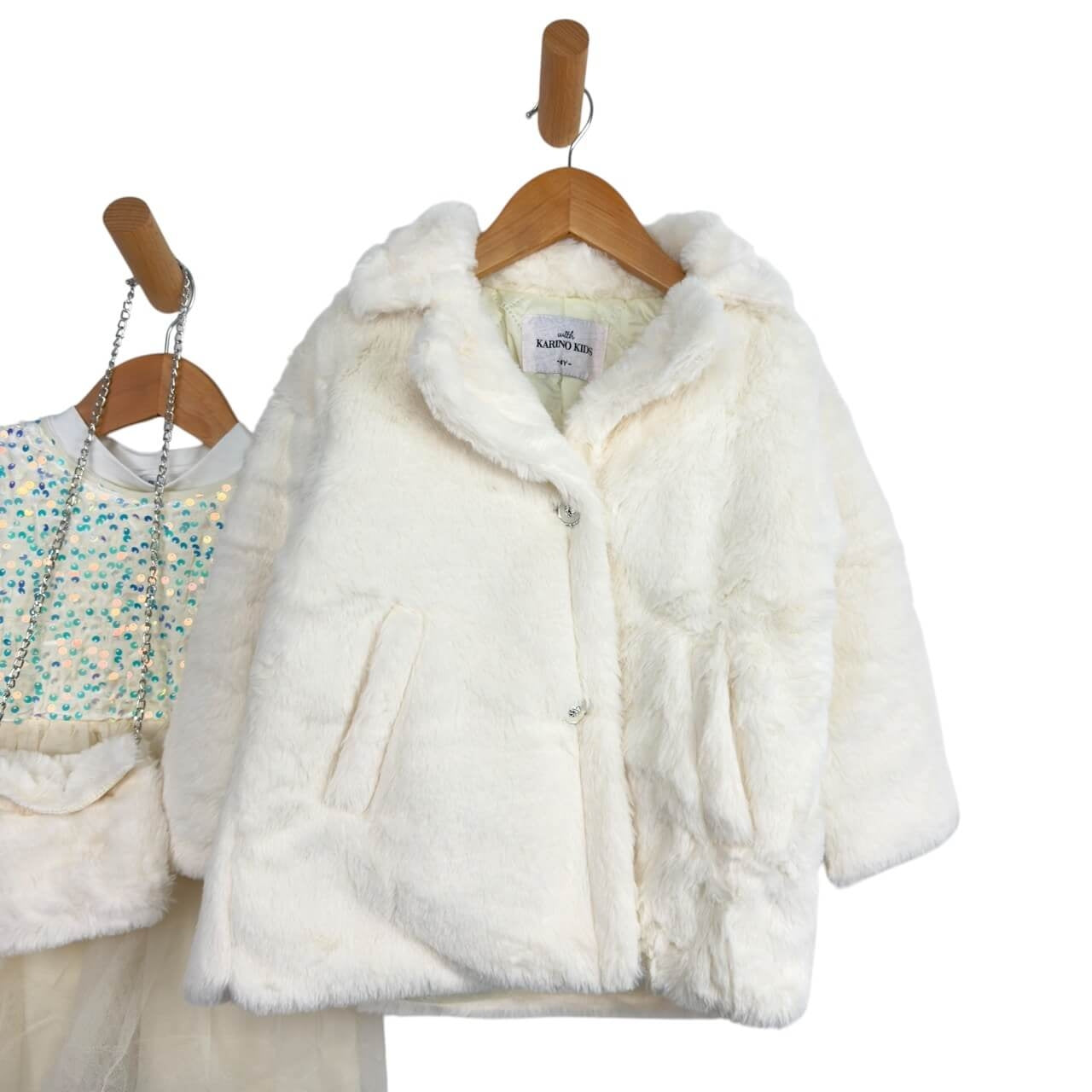 Ensemble 4 pièces pour bébé fille