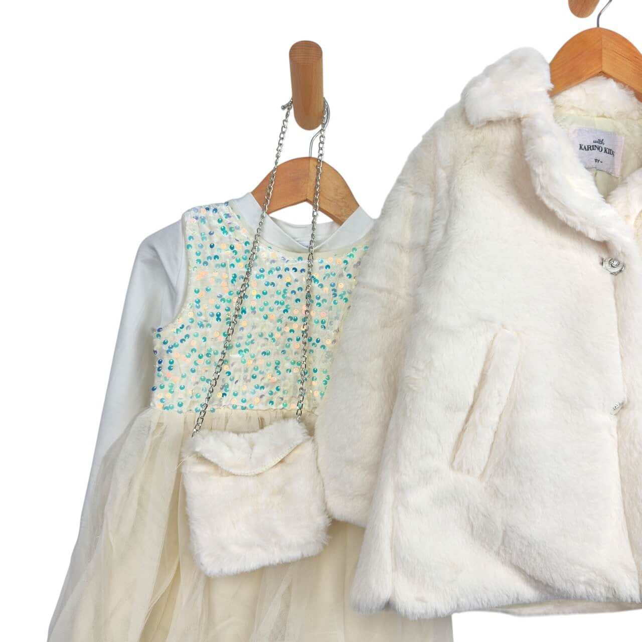 Ensemble 4 pièces pour bébé fille