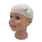 Bonnet en fil pour bébé fille