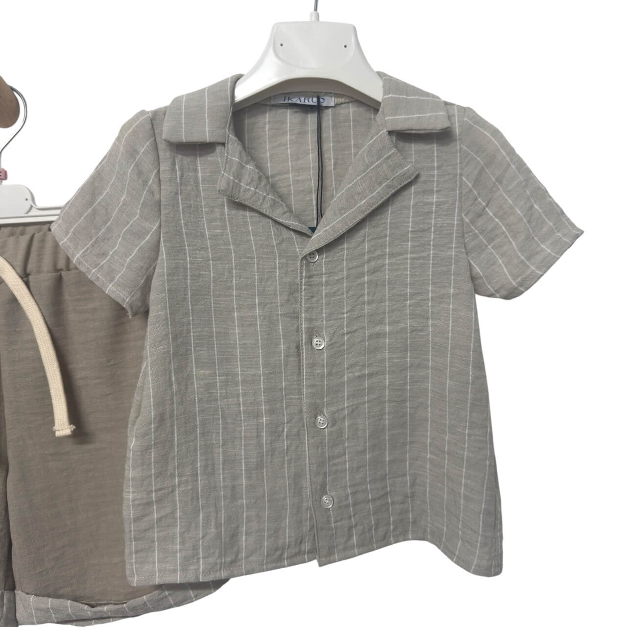 Combinaison bébé rayée