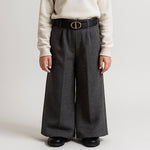 Pantalone a Palazzo Diamond