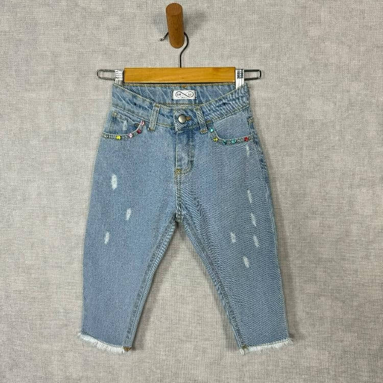 Jeans fille avec pierres précieuses 